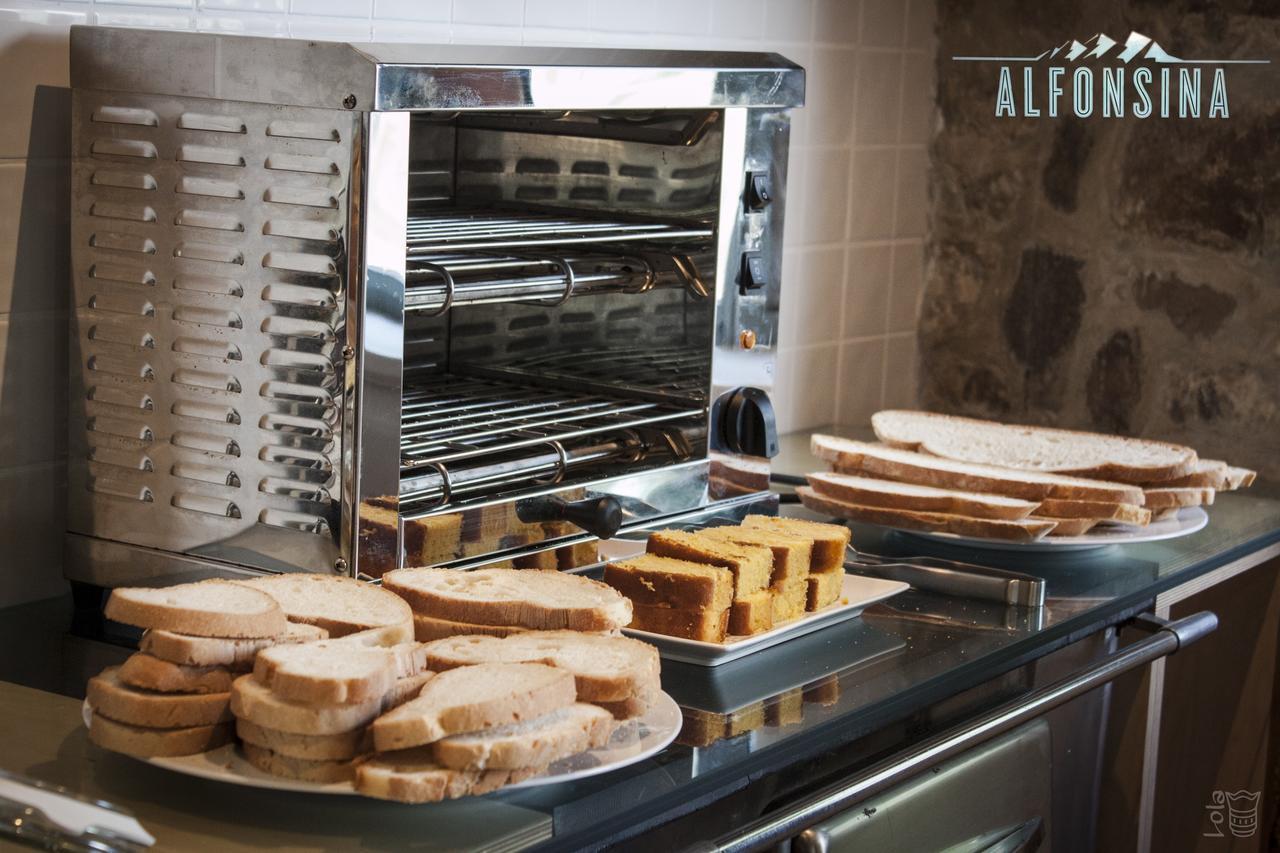 Hotel La Alfonsina Santibanez de Villacarriedo Zewnętrze zdjęcie